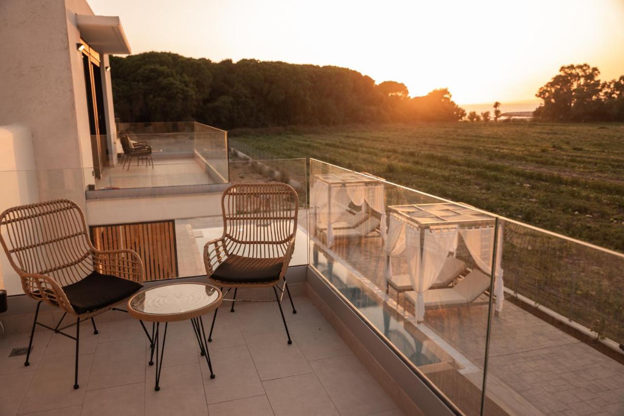 Salt Boutique Hotel Palouki Dış mekan fotoğraf