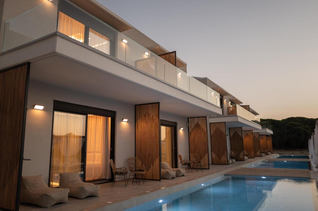 Salt Boutique Hotel Palouki Dış mekan fotoğraf