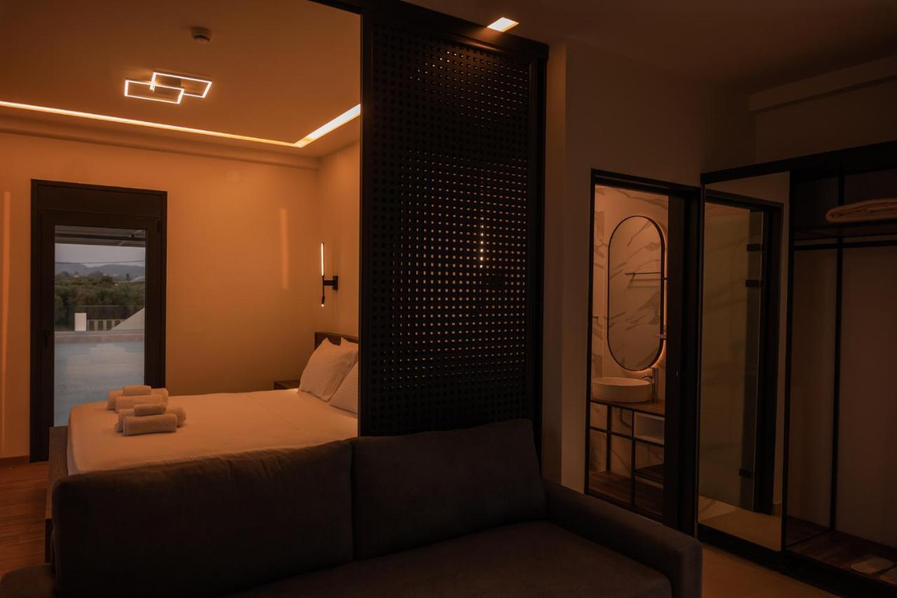 Salt Boutique Hotel Palouki Dış mekan fotoğraf
